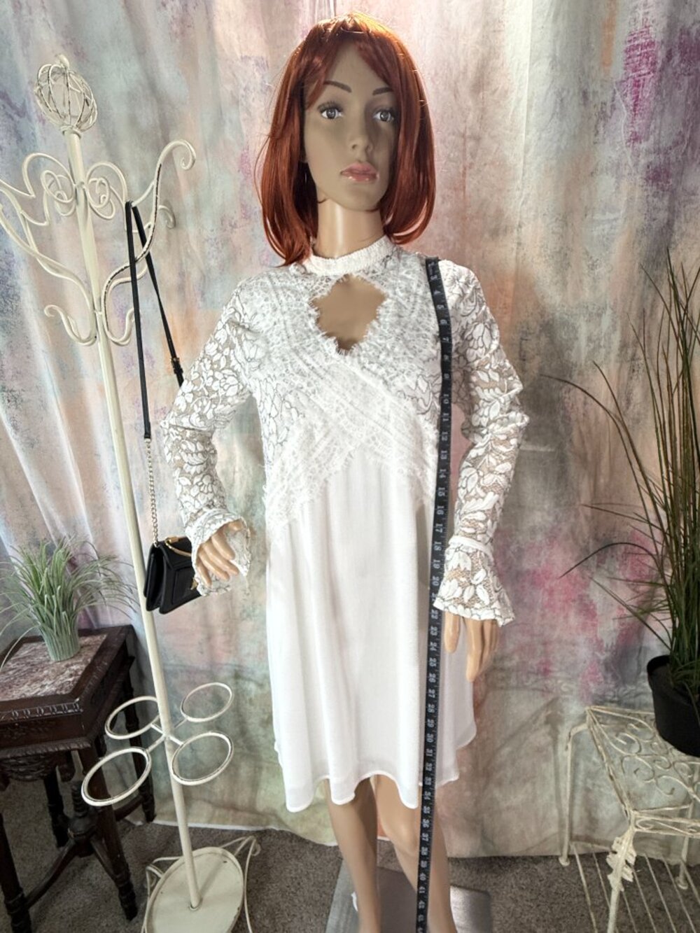 NEW📌Skin-Glimpsing Lace Accents Lends Sheer Romance To This Breezy Mini Dress - Picture 7 of 15